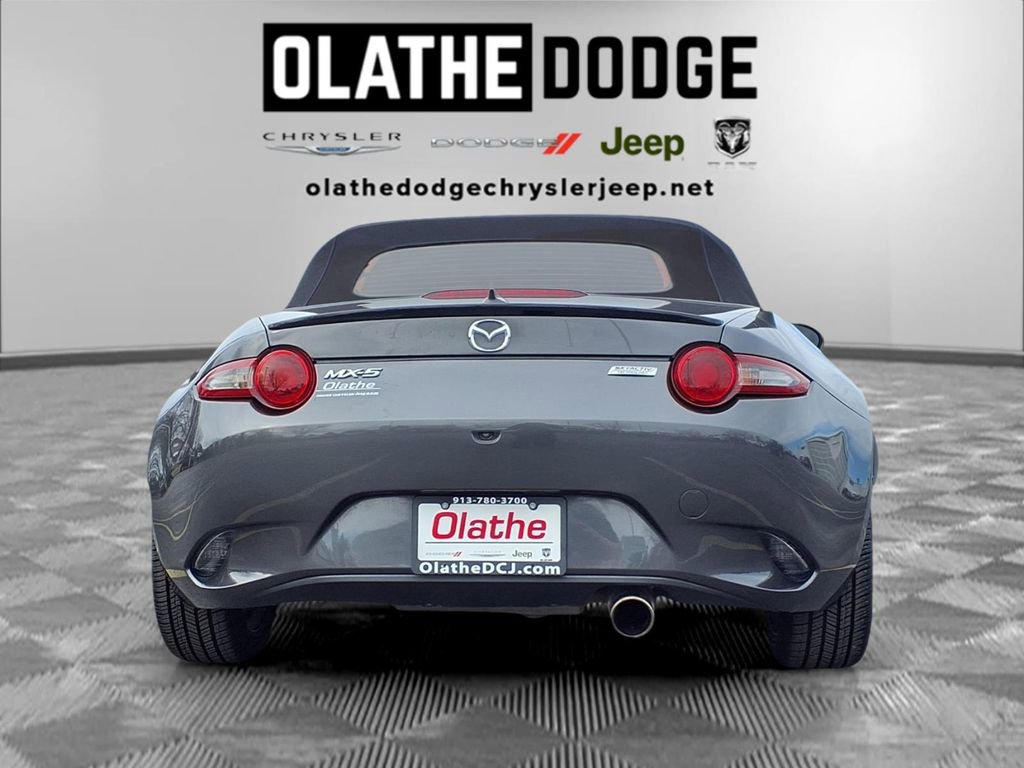 Used 2019 MAZDA MX-5 Miata Club image 23
