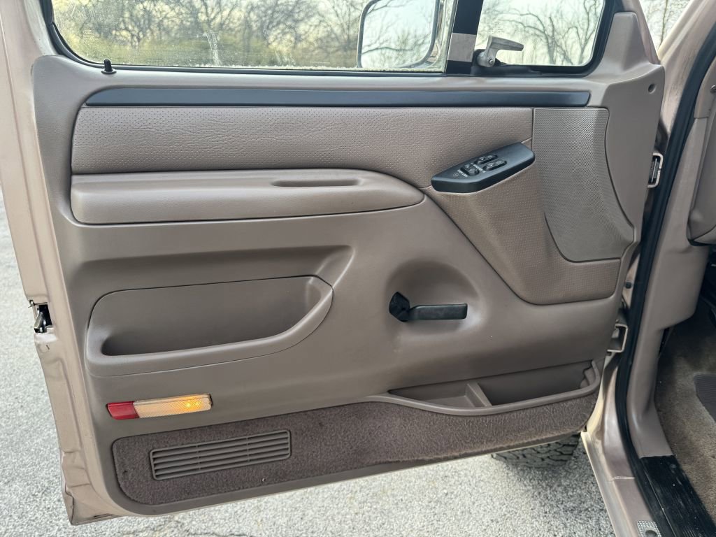 Used 1996 Ford F250 4x4 SuperCab image 12