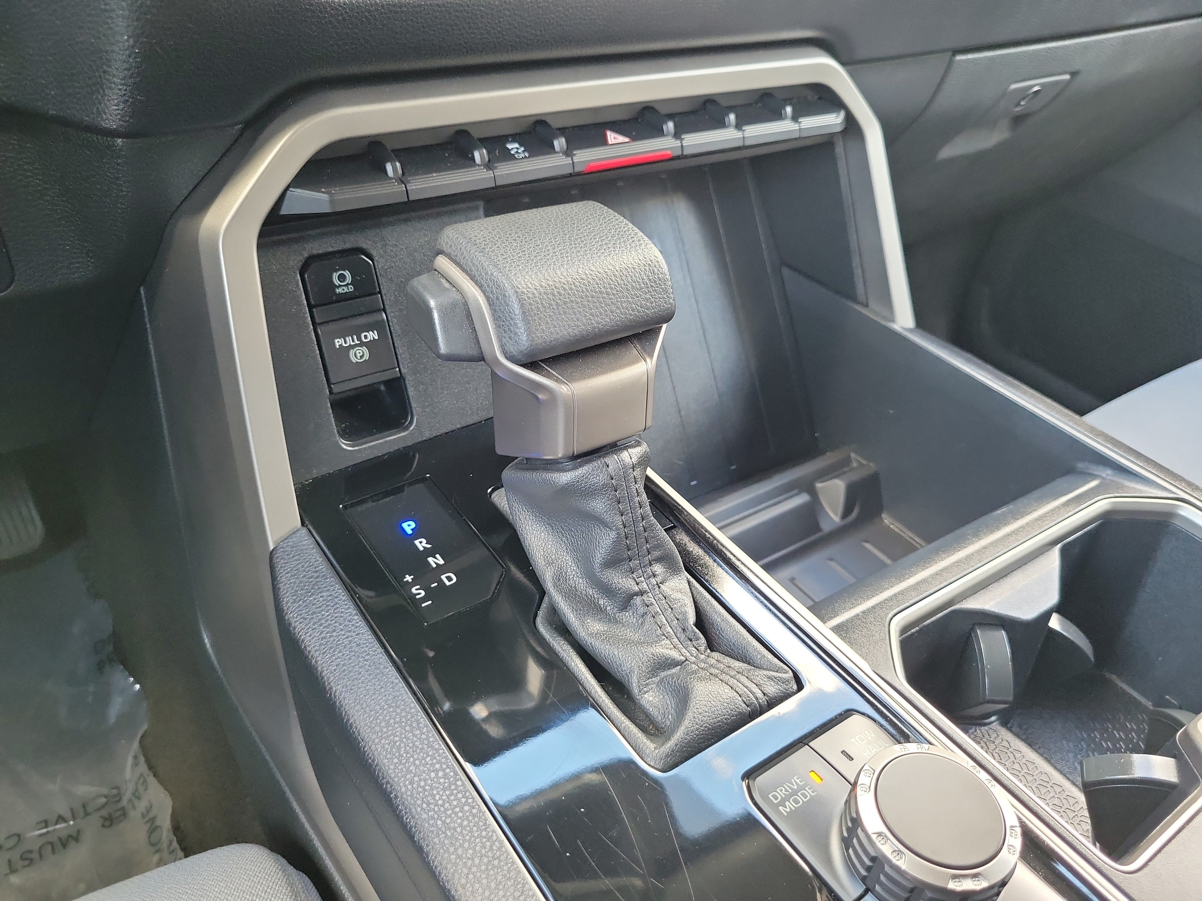 Used 2022 Toyota Tundra SR5 w/ Convenience Package RWD image 21