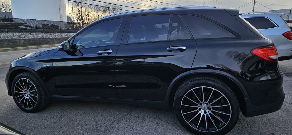 Used 2017 Mercedes-Benz GLC 43 AMG 4MATIC image 2