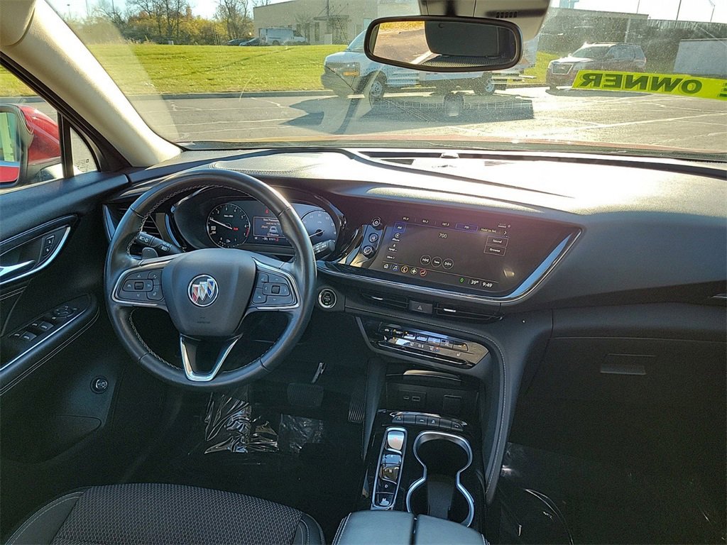 Used 2023 Buick Envision Preferred image 9