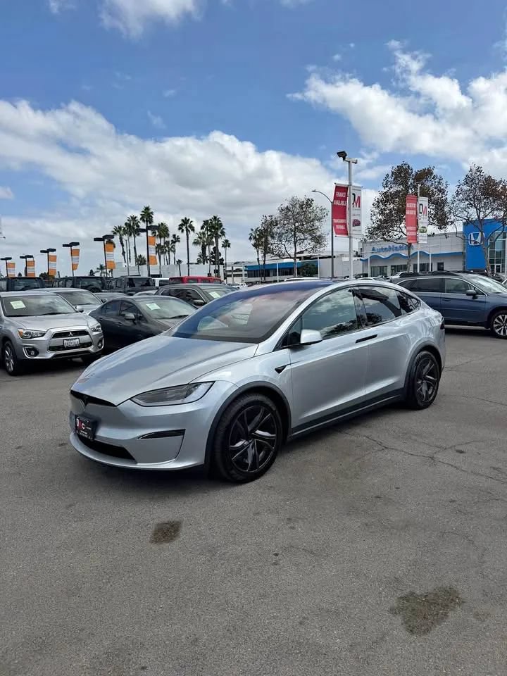 Used 2026 Tesla Model X AWD/4WD image 2