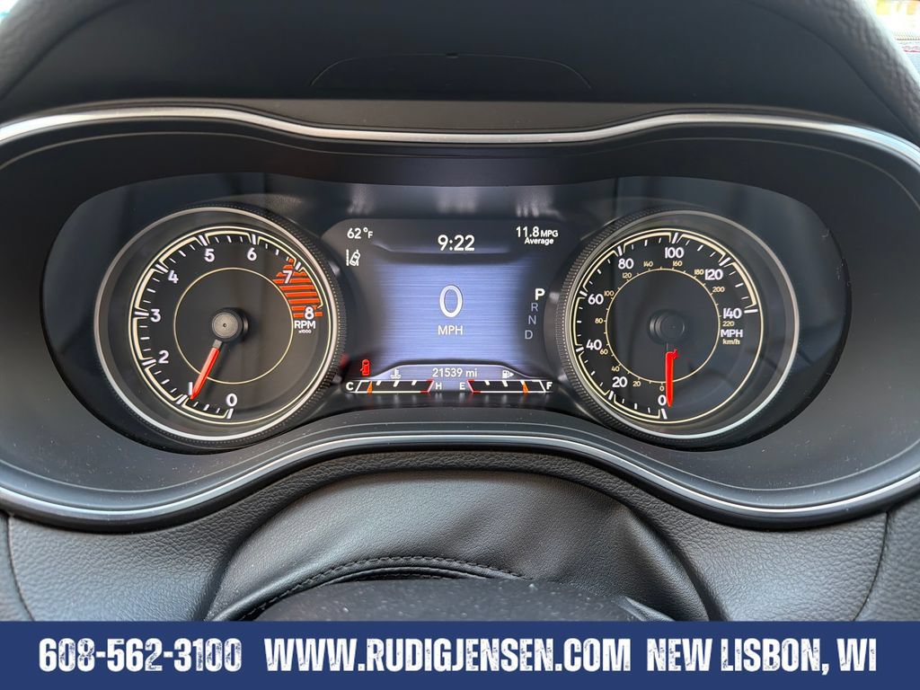 Used 2022 Jeep Cherokee Trailhawk AWD/4WD image 15