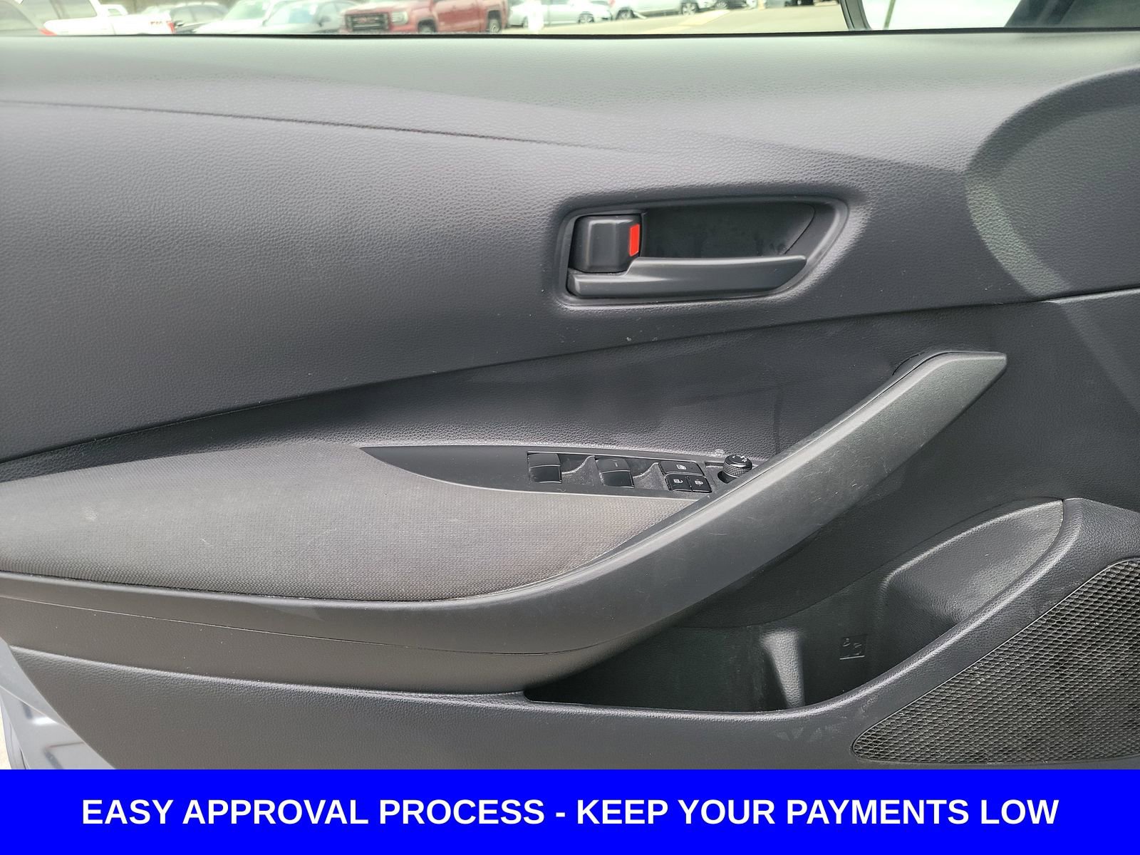 Used 2022 Toyota Corolla LE image 18