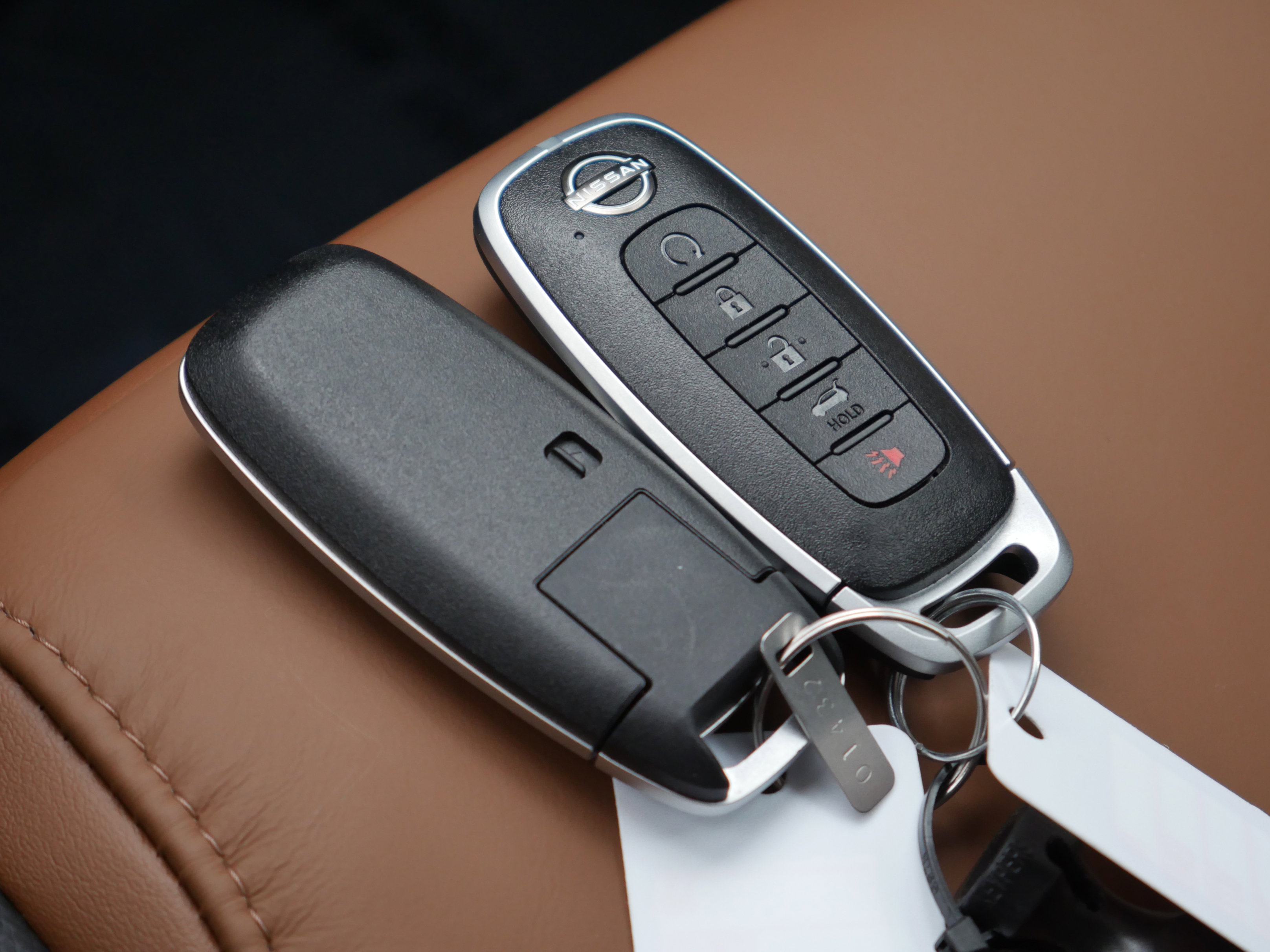 Certified 2025 Nissan Pathfinder Platinum w/ Cargo Package image 40