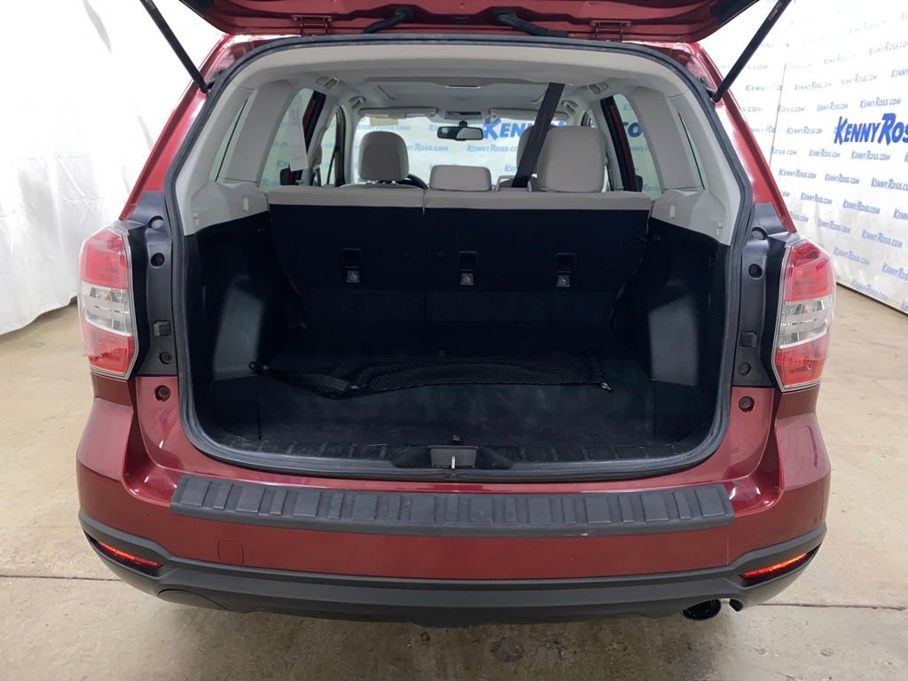 Used 2016 Subaru Forester 2.5i Premium w/ All-Weather Package image 11