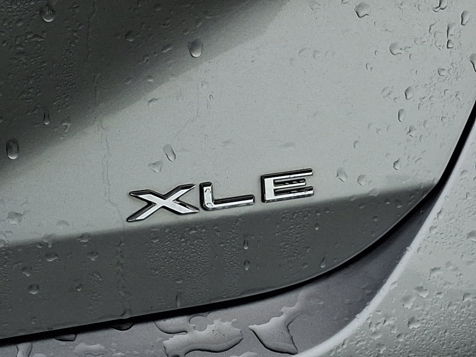 Used 2021 Toyota Avalon XLE image 30