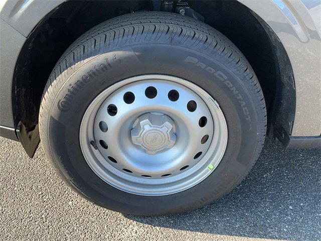 New 2025 Ford Maverick XL image 9