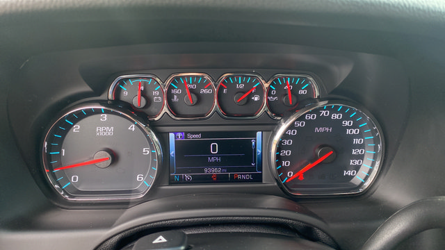 Used 2019 Chevrolet Suburban LT AWD/4WD image 17