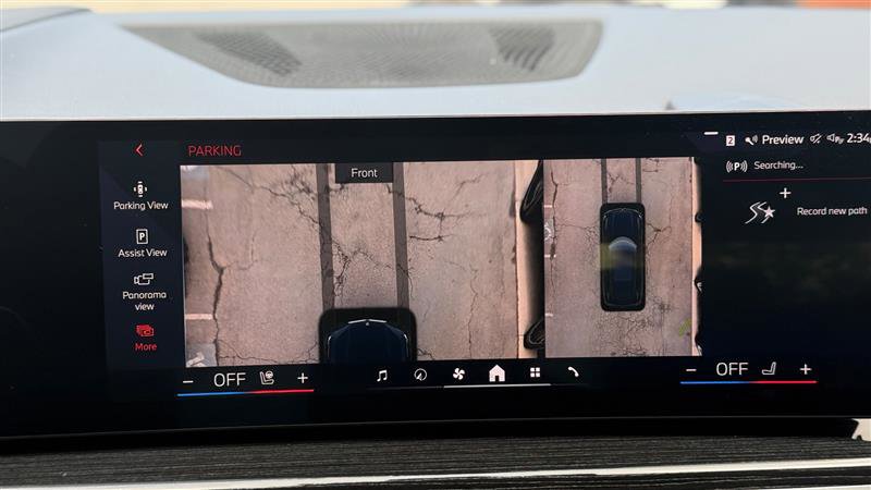 Used 2025 BMW X5 xDrive50e w/ M Sport Package image 65