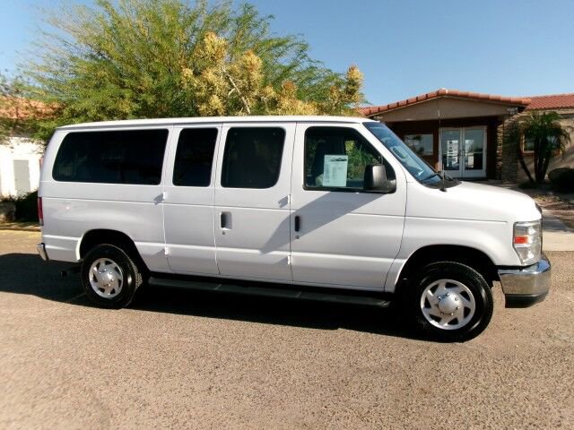 Used 2013 Ford E-350 and Econoline 350 XLT RWD image 5