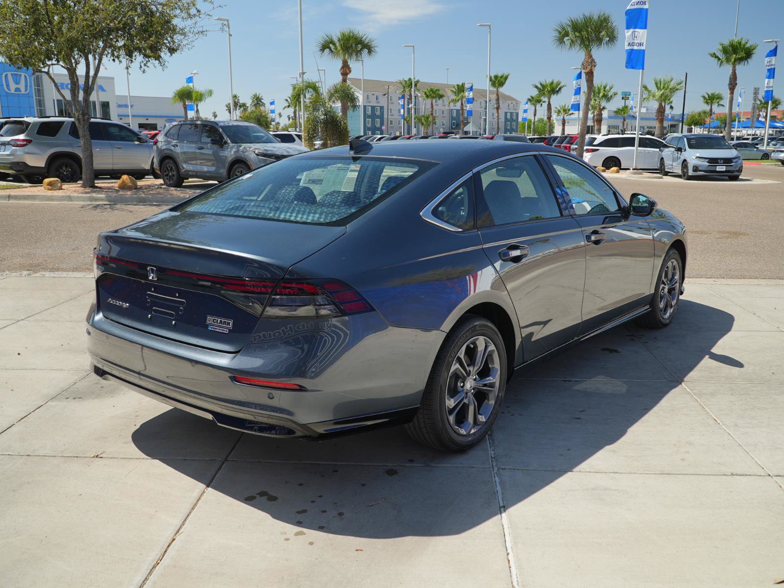 Used 2026 Honda Accord EX-L image 5