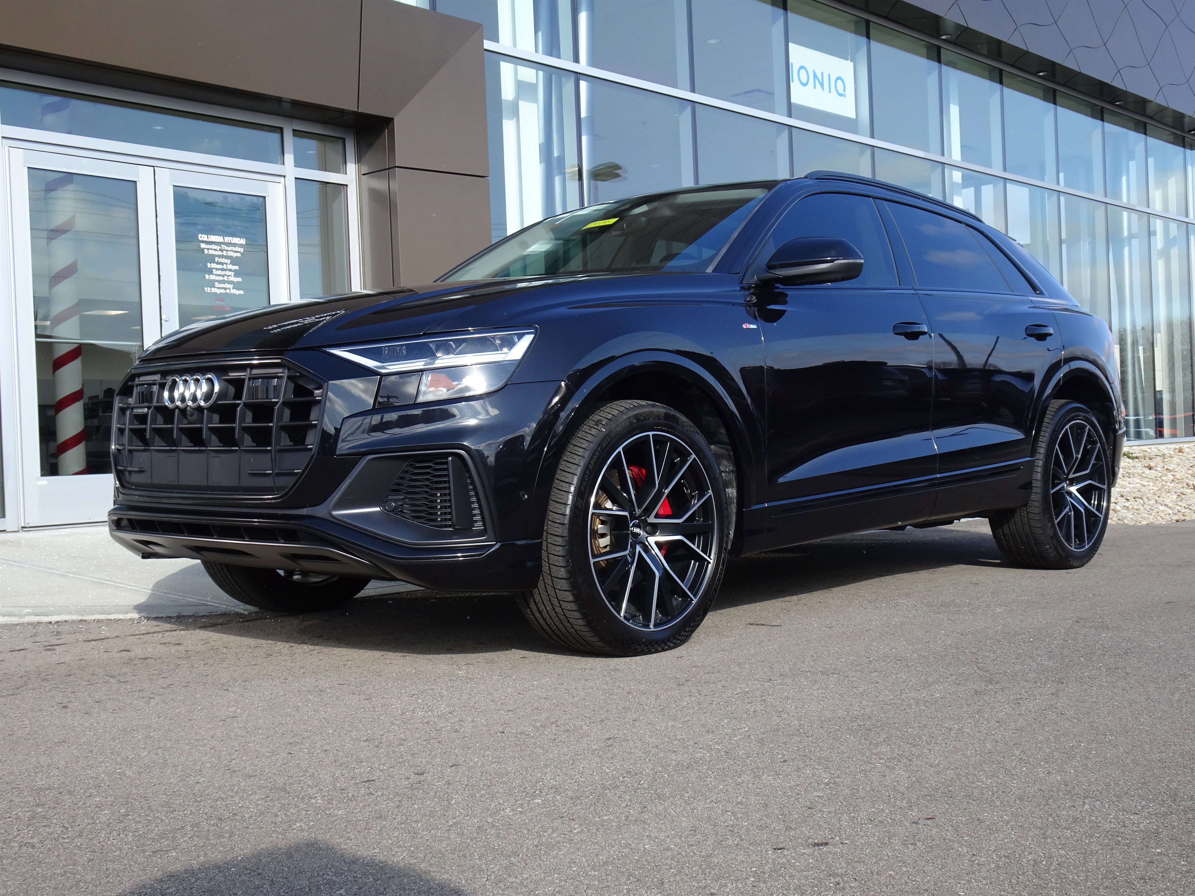 Used 2019 Audi Q8 Premium Plus w/ Premium Plus image 1