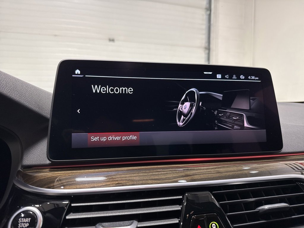 Used 2022 BMW 530i xDrive w/ Premium Package image 19