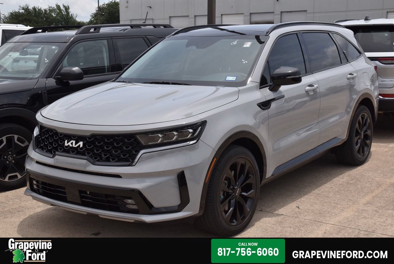 Used 2022 Kia Sorento SX