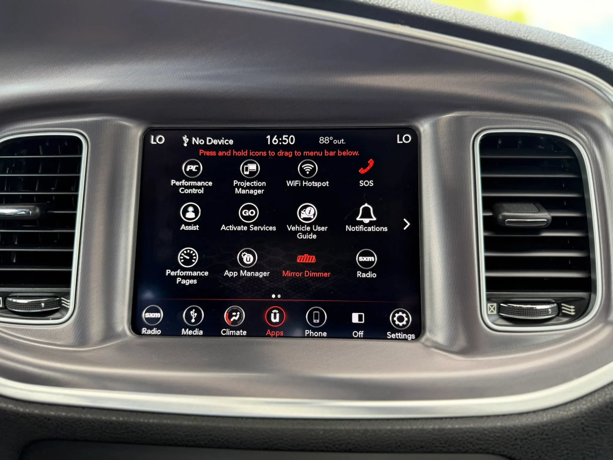 Used 2019 Dodge Charger SXT AWD/4WD image 24