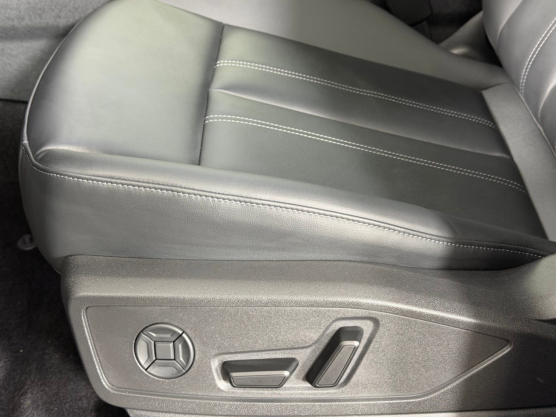 New 2026 Audi Q5 Premium AWD/4WD image 14