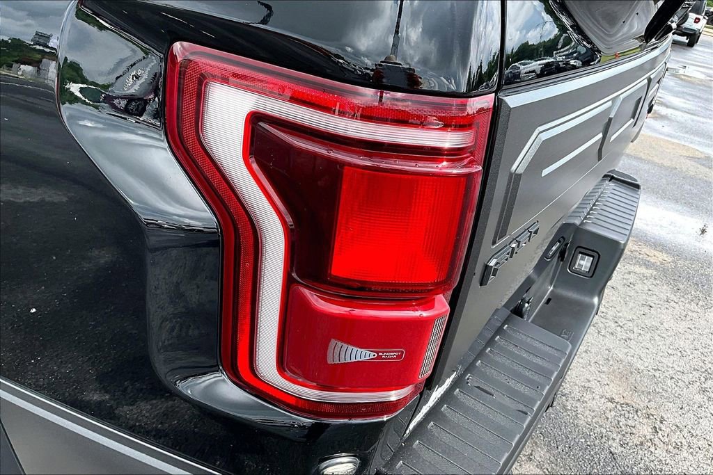 Used 2018 Ford F150 Raptor w/ Equipment Group 802A Luxury AWD/4WD image 26