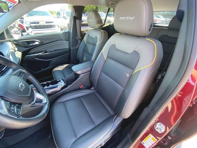 Used 2024 Chevrolet Trax ACTIV w/ Driver Confidence Package FWD image 18