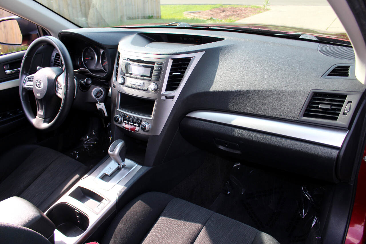 Used 2014 Subaru Outback 2.5i w/ Alloy Wheel Package image 34