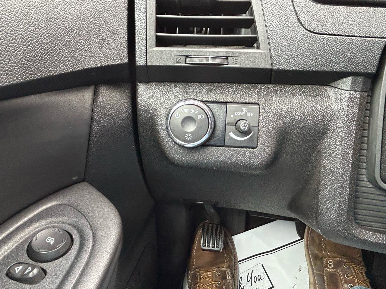 Used 2011 Chevrolet Traverse LT w/ Personal Connectivity Package FWD image 25
