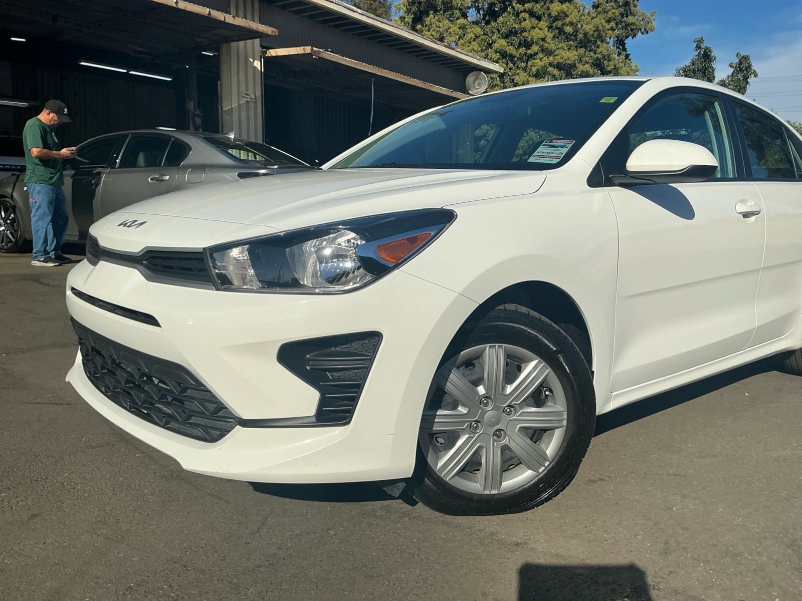 Used 2023 Kia Rio S image 9