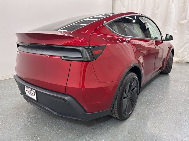 Used 2026 Tesla Model Y 2WD image 8