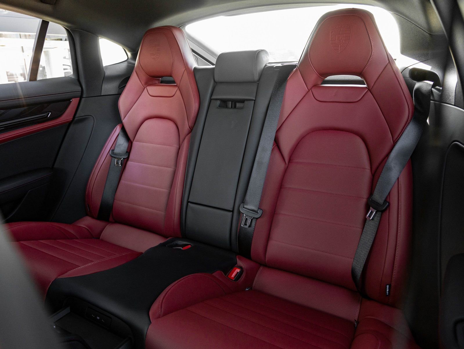 New 2026 Porsche Panamera 4 AWD/4WD image 28