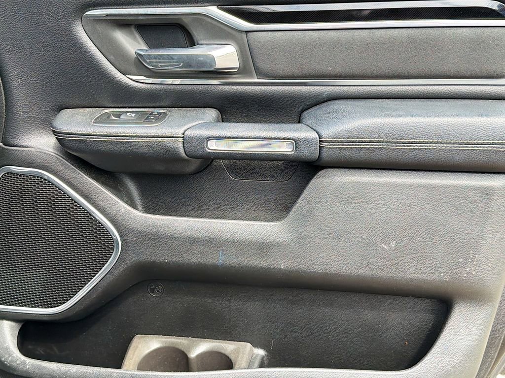 Used 2019 RAM 1500 Laramie w/ Sport Appearance Package image 32