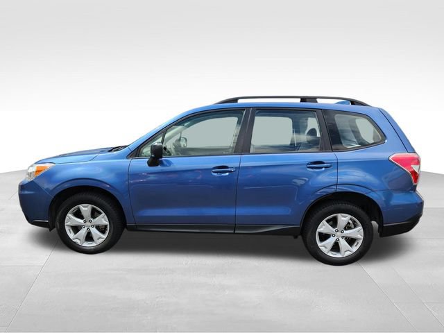 Used 2016 Subaru Forester 2.5i w/ Alloy Wheel Package AWD/4WD image 2