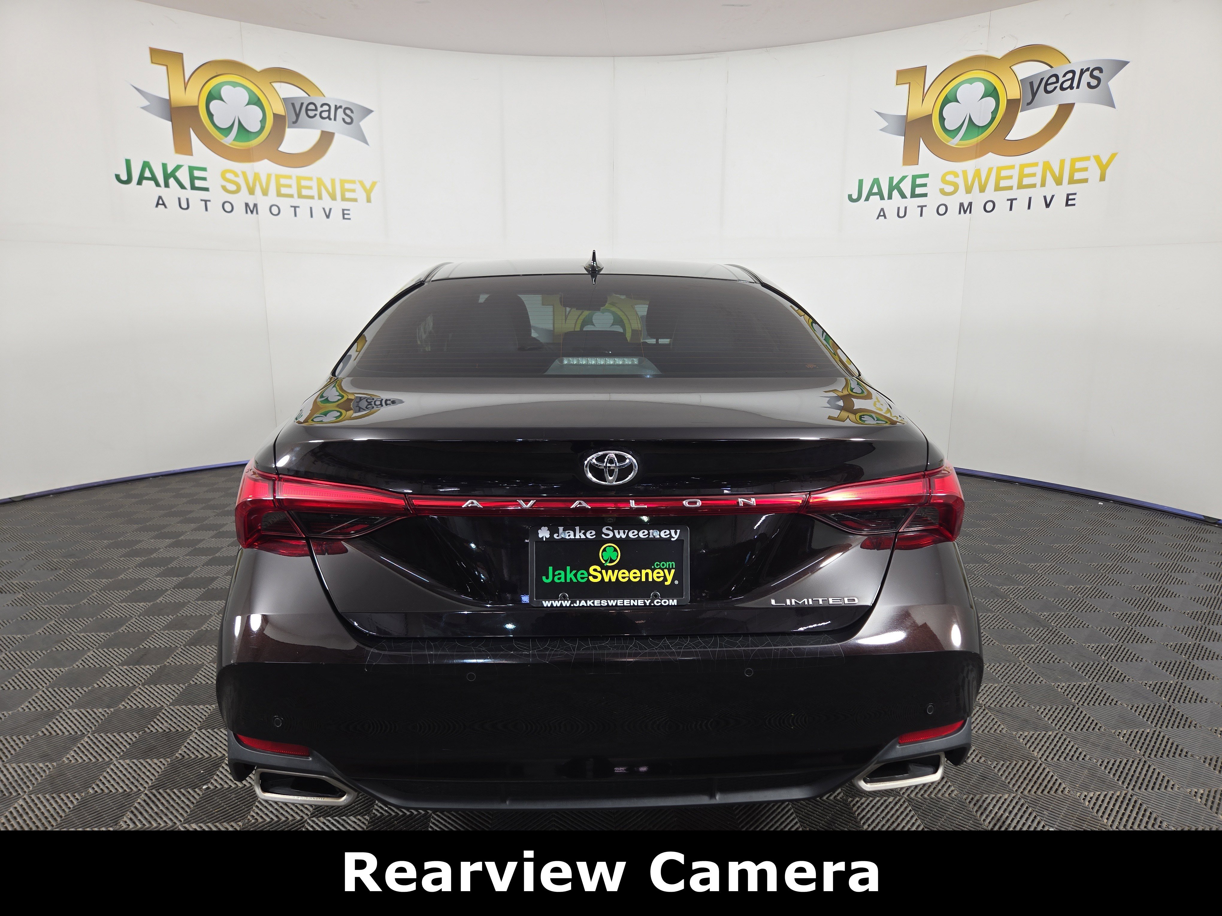 Used 2019 Toyota Avalon Limited image 7