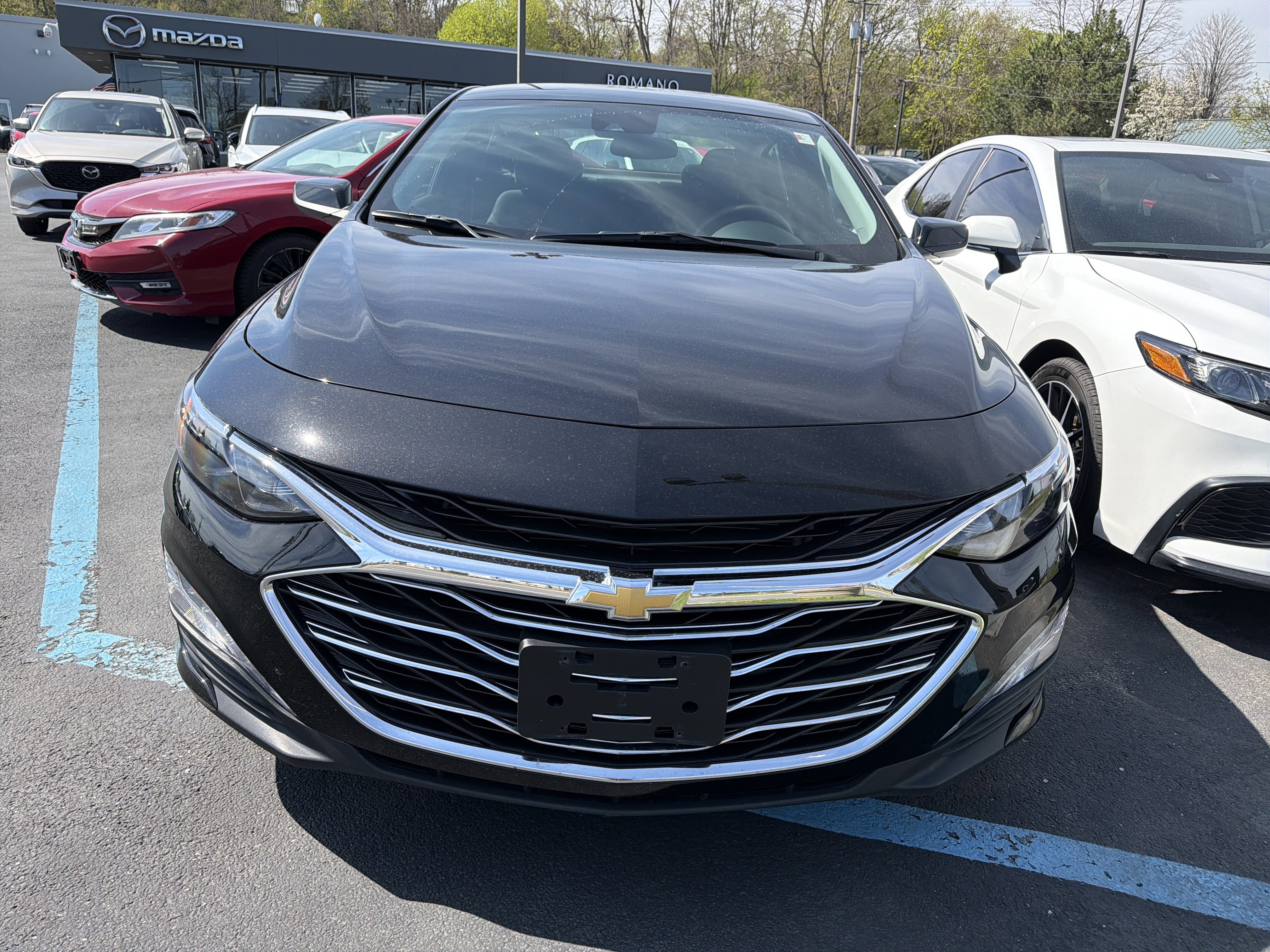 Used 2024 Chevrolet Malibu LT FWD image 3