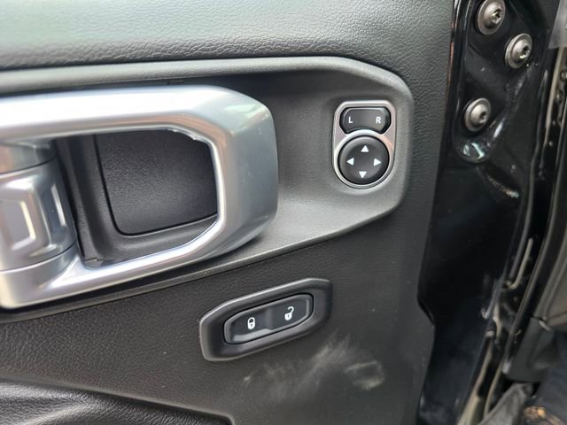 Used 2023 Jeep Wrangler Unlimited Rubicon 4xe w/ Steel Bumper Group AWD/4WD image 19