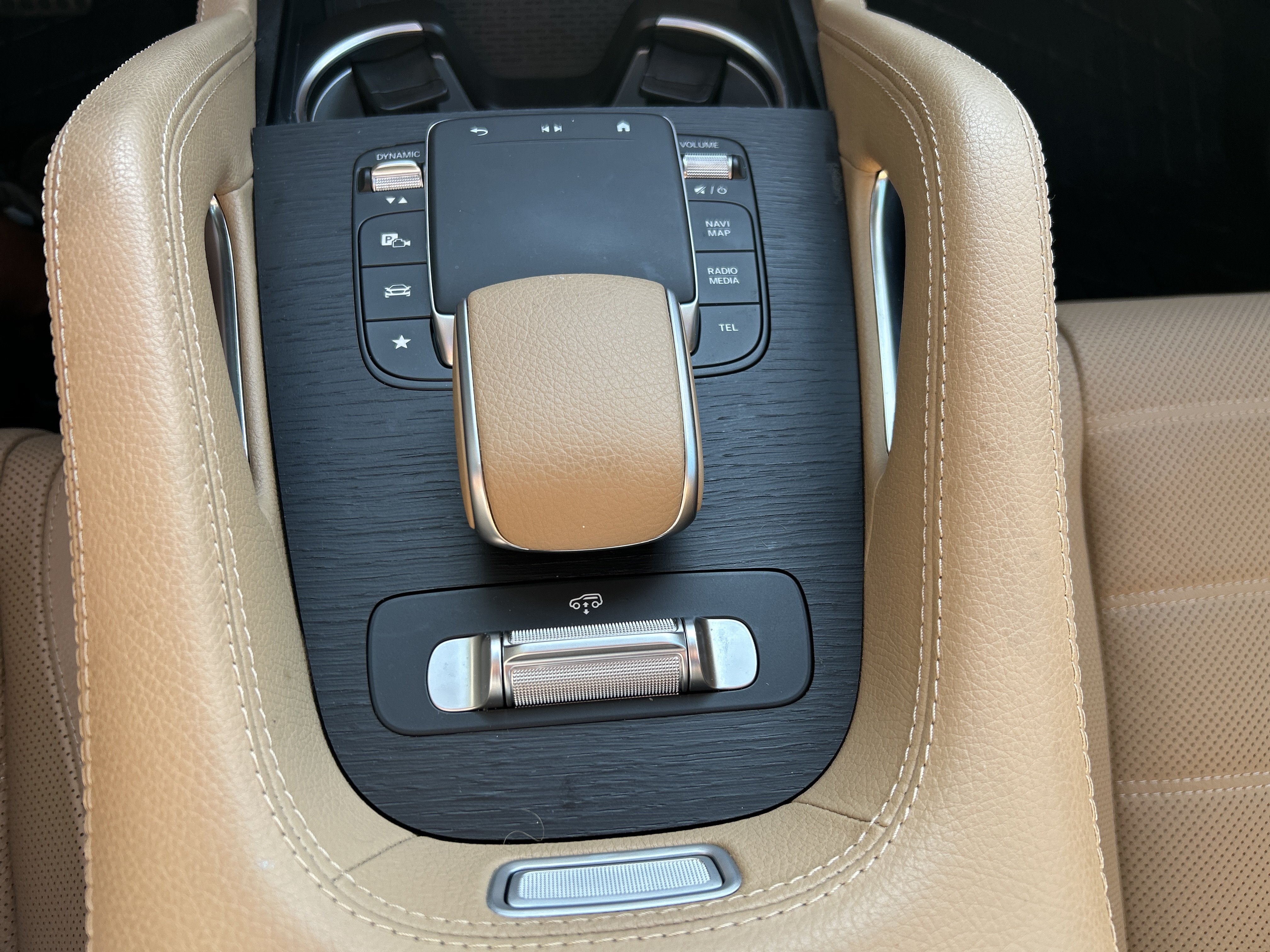 Certified 2024 Mercedes-Benz GLS 450 4MATIC image 37