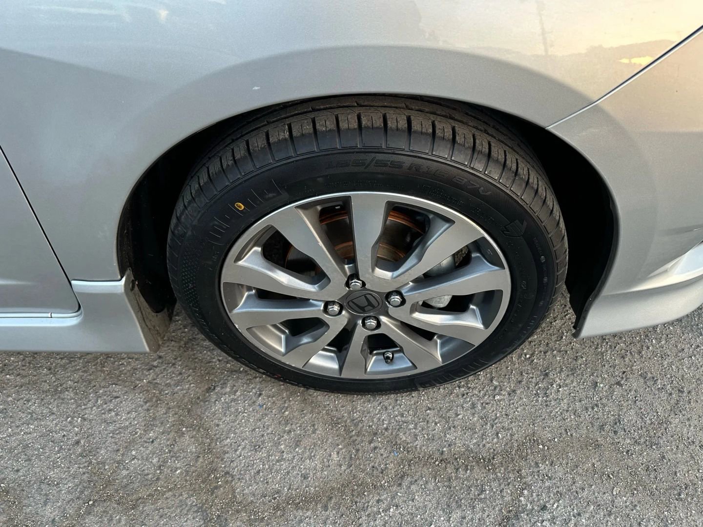 Used 2013 Honda Fit Sport image 30