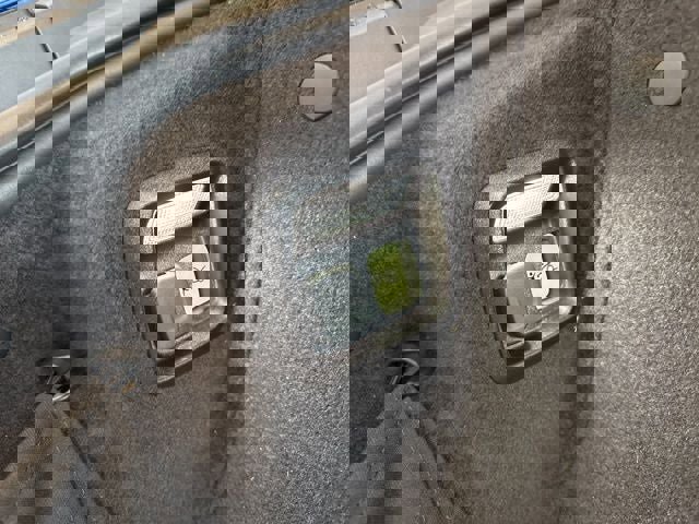 Used 2023 Chevrolet Corvette Stingray Premium Conv w/ Z51 Performance Package image 14