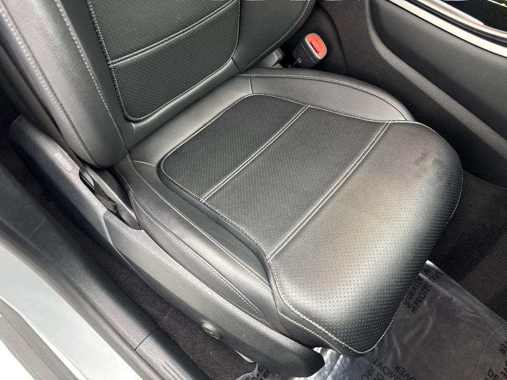 Used 2023 Mercedes-Benz GLC 300 4MATIC image 45