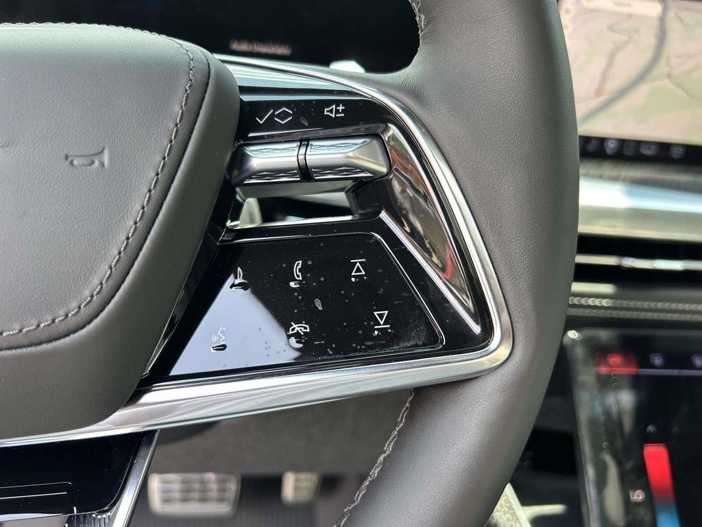 New 2026 Cadillac Escalade ESV V AWD/4WD image 25