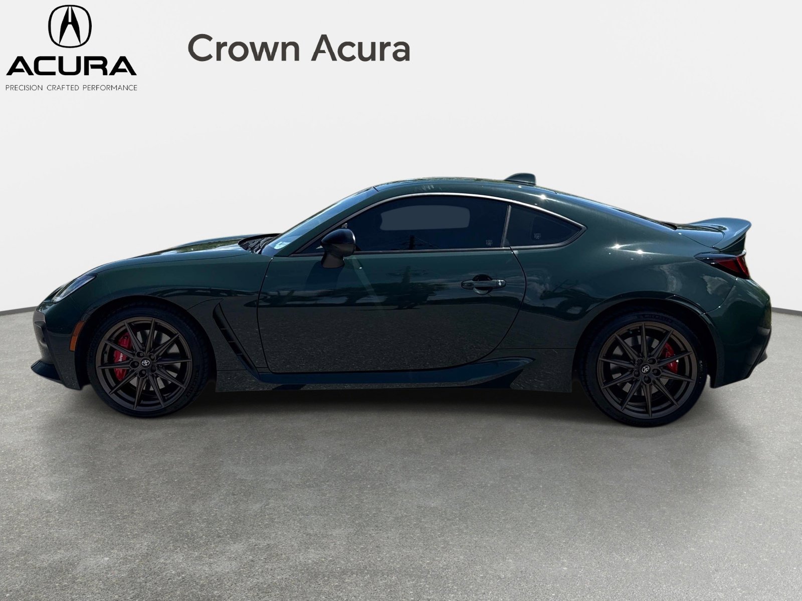 Used 2025 Toyota GR86 Hakone Edition RWD image 2