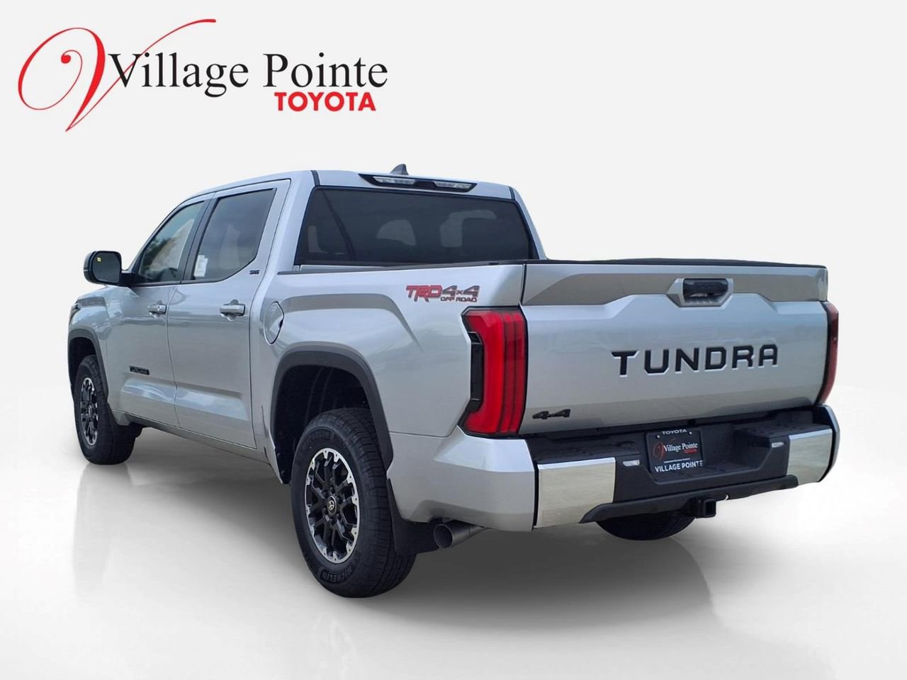 New 2026 Toyota Tundra SR5 AWD/4WD image 3