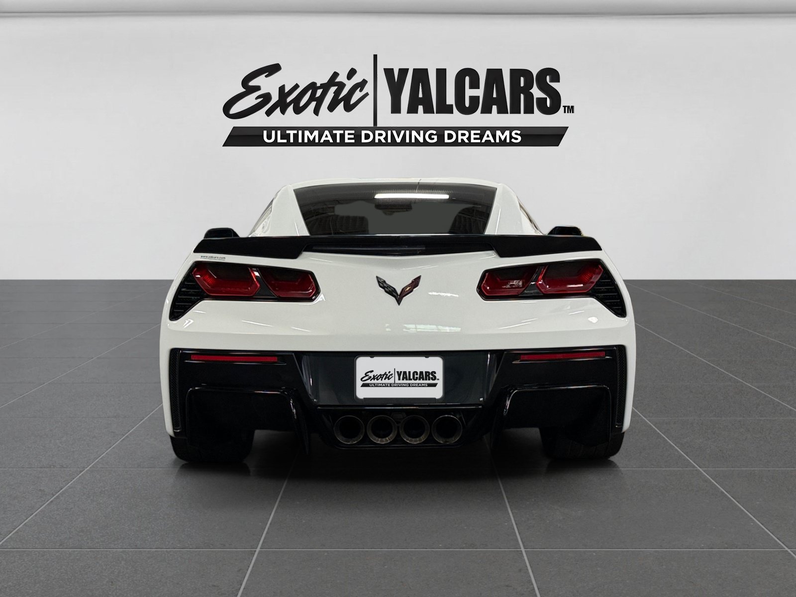Used 2015 Chevrolet Corvette Stingray Coupe w/ 3LT Preferred Equipment Group RWD image 4