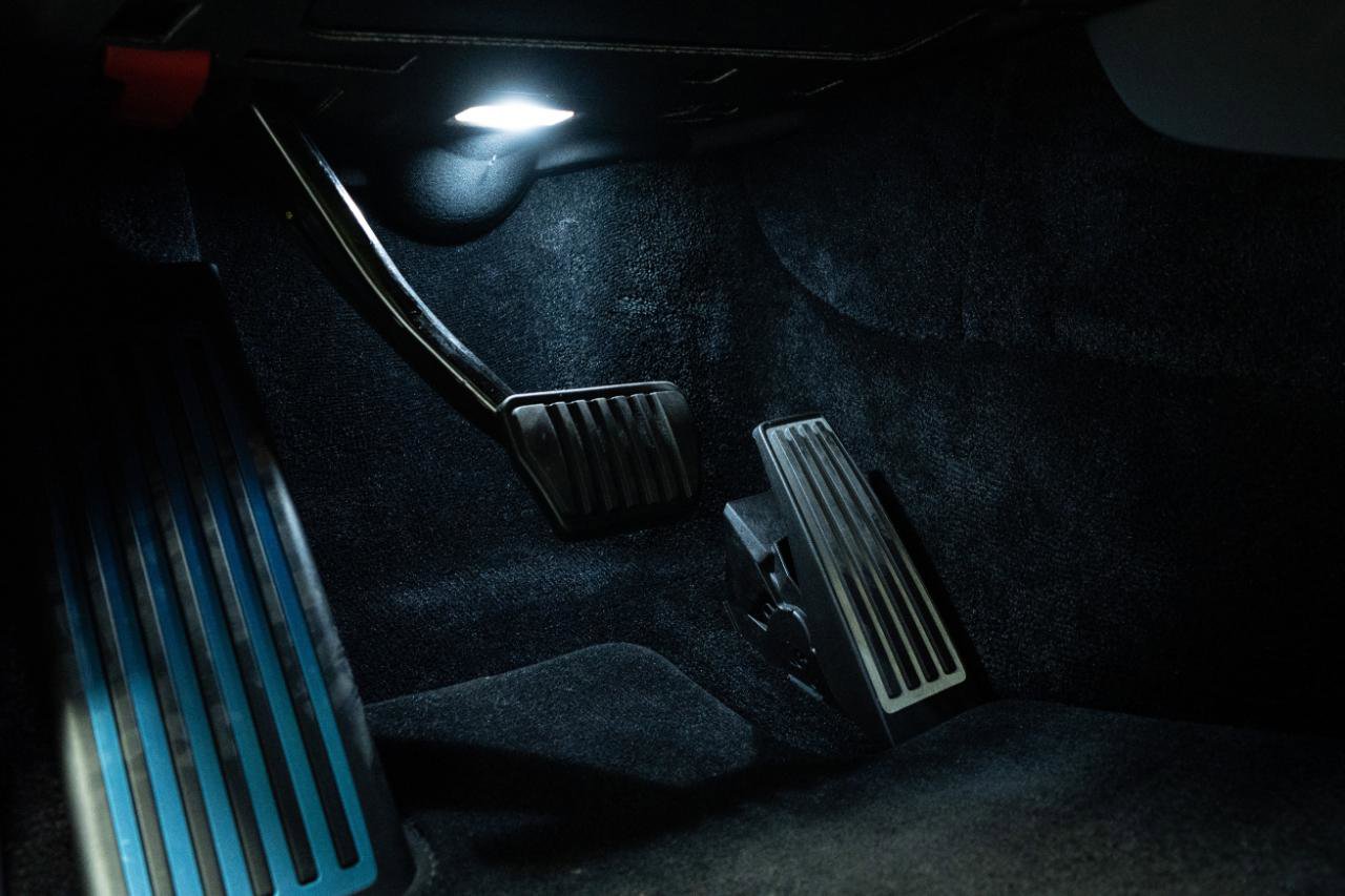 Used 2025 Rolls-Royce Cullinan Black Badge image 17