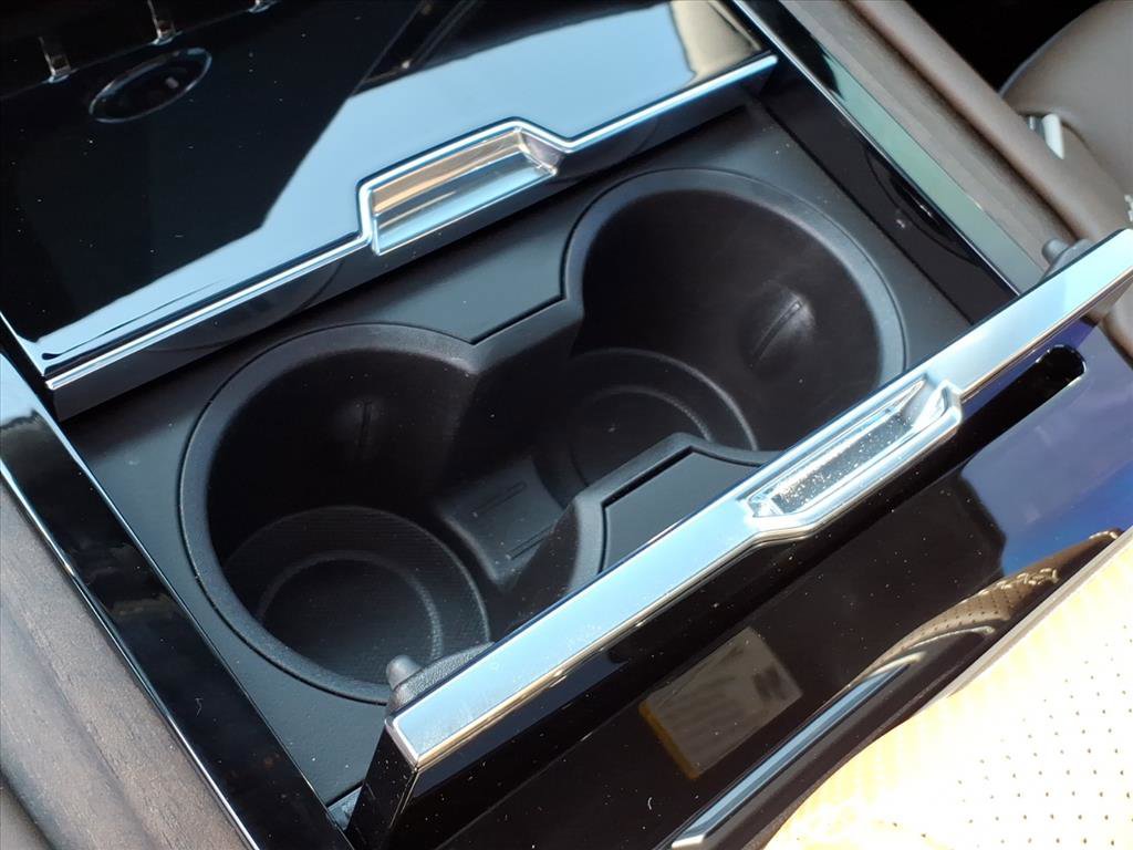 Used 2025 GMC Yukon Denali Ultimate w/ LPO, Floor Liner Package image 26