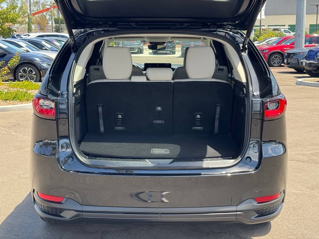Certified 2025 MAZDA CX-90 Plug-In Hybrid w/ Preferred AWD/4WD image 23