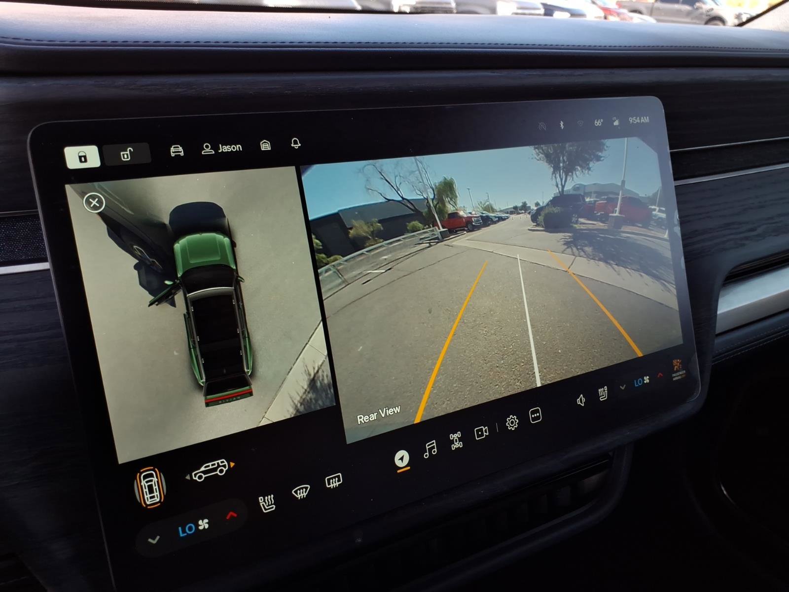 Used 2023 Rivian R1S Adventure image 19