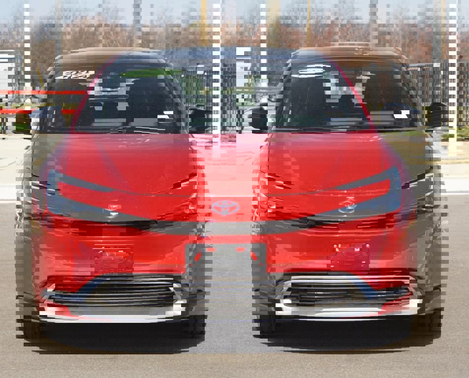 Used 2024 Toyota Prius Prime Premium w/ Advanced Technology Package image 26