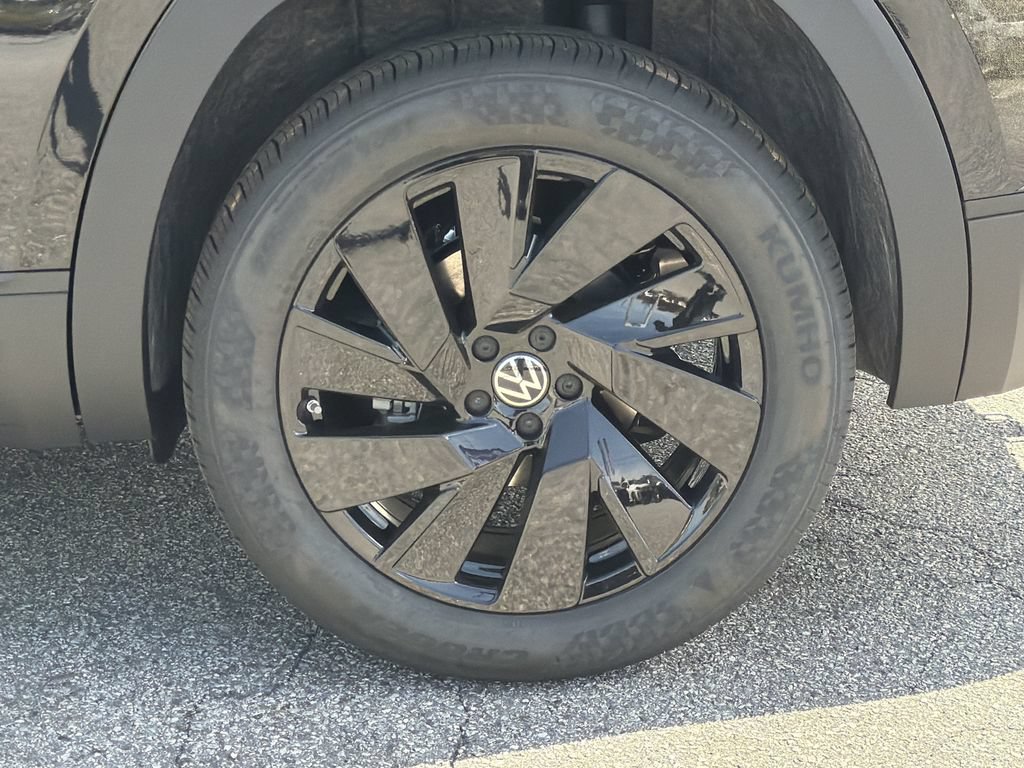 New 2026 Volkswagen Atlas SE FWD image 37