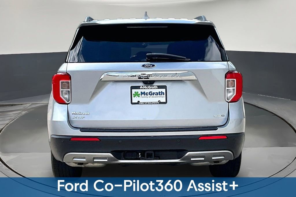 Used 2020 Ford Explorer XLT w/ Equipment Group 202A image 6