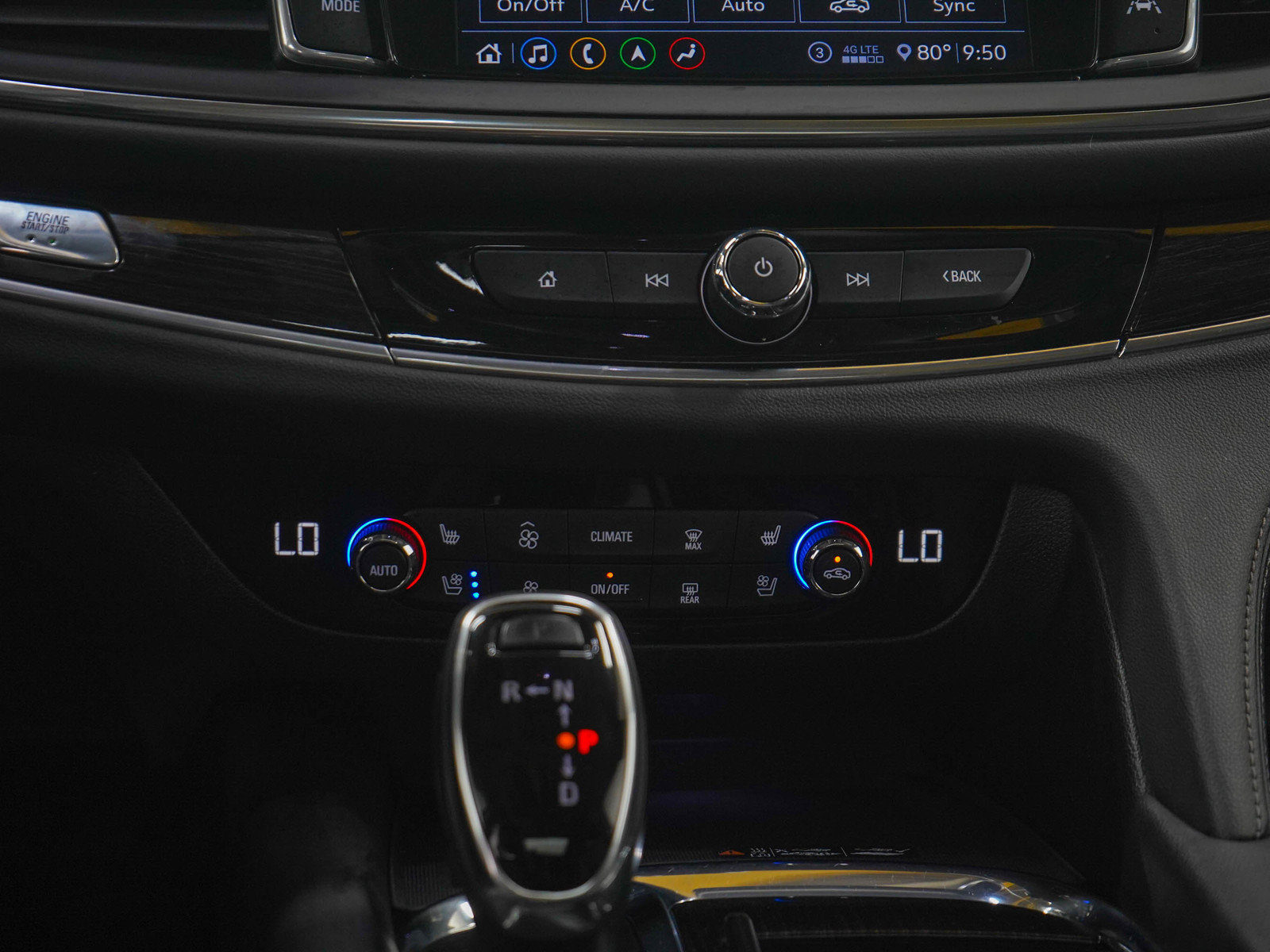 Used 2020 Buick Enclave Avenir w/ Avenir Technology Package AWD/4WD image 21