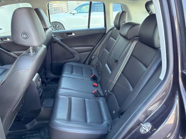 Used 2016 Volkswagen Tiguan S AWD/4WD image 14
